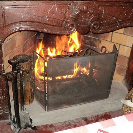 Auberge Cocagne Avèze Dış mekan fotoğraf
