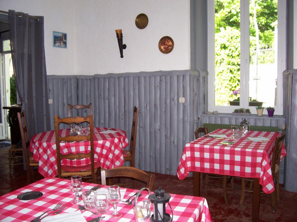 Auberge Cocagne Avèze Dış mekan fotoğraf